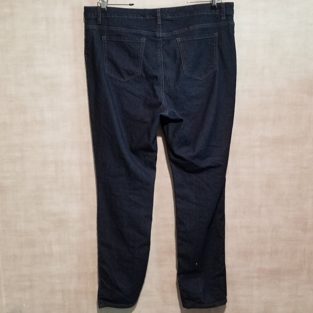 HANNAH WOMENS HIGH RISE PLUS SIZE 16 STRAIGHT LEG DARK DENIM JEANS